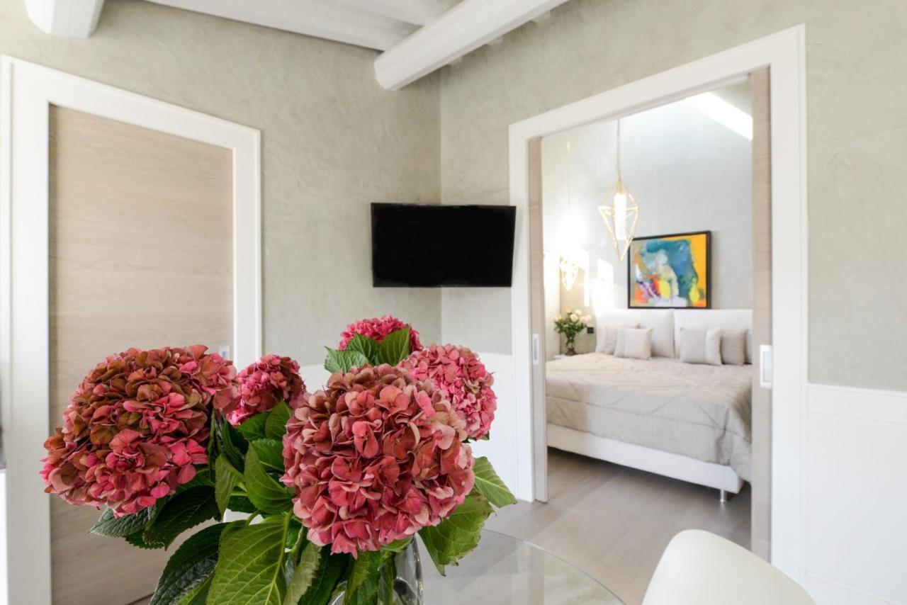 Duomo Suites Firenze Kültér fotó